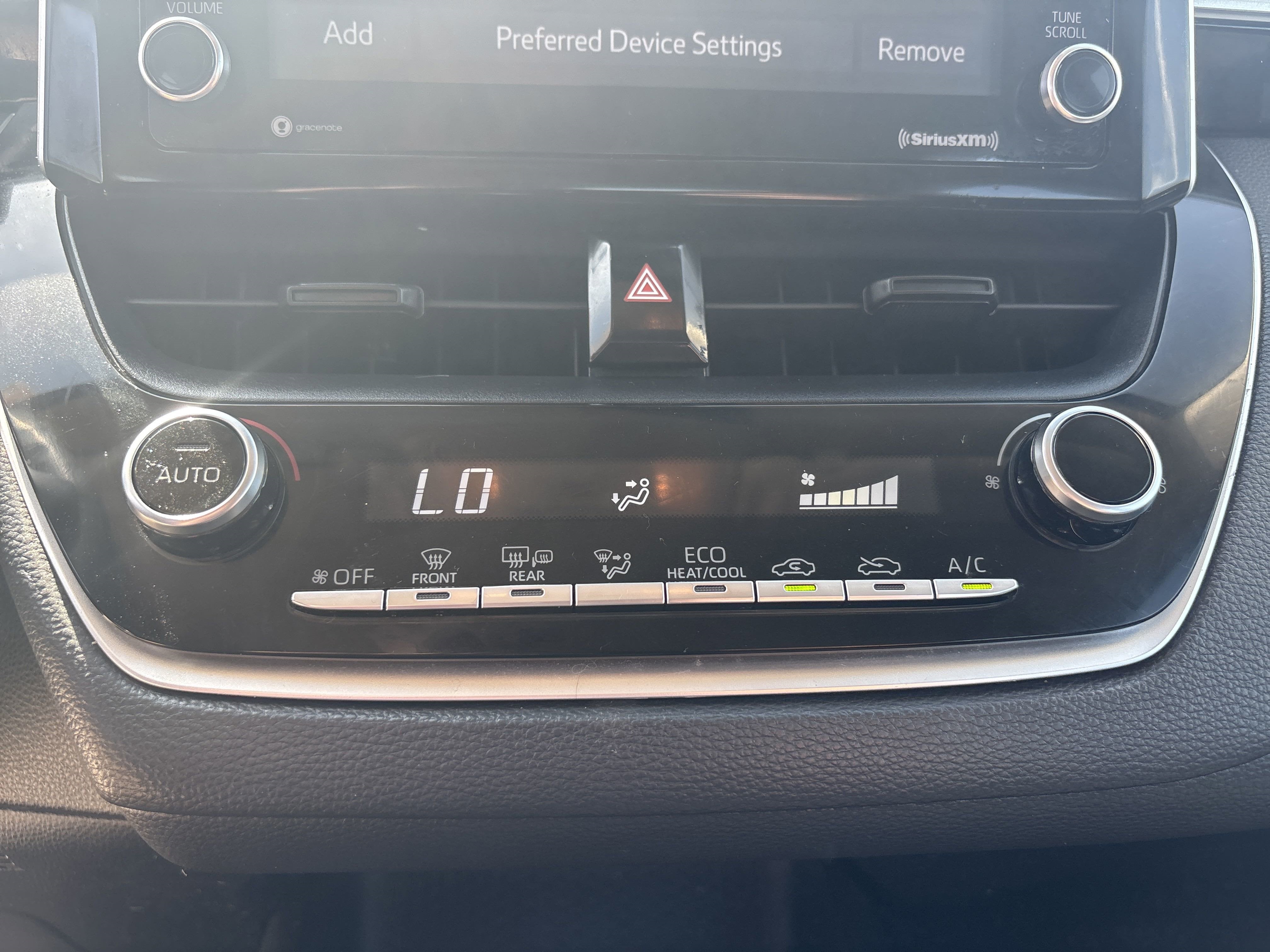 Vehicle image 26 of 49