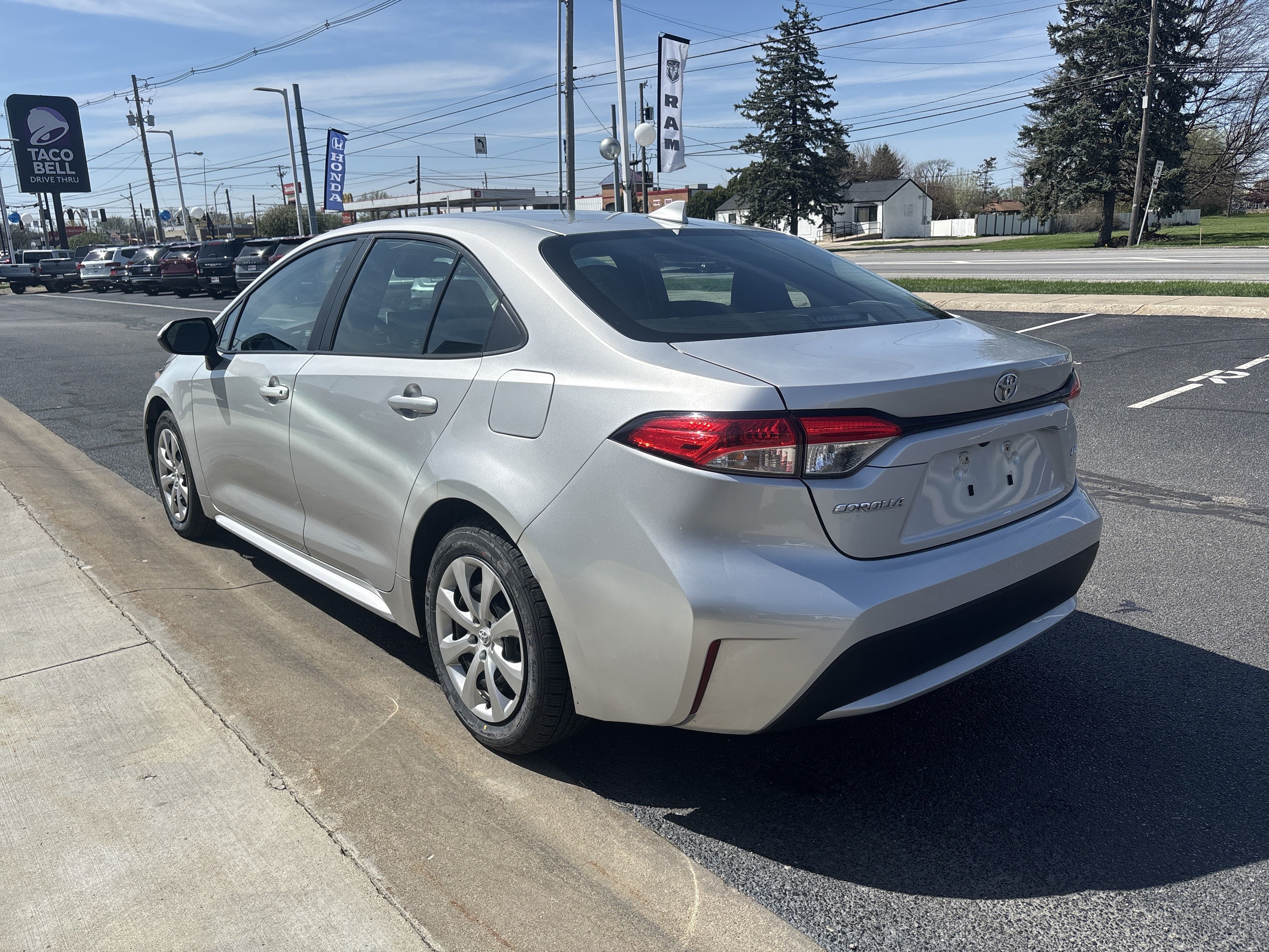 Vehicle image 12 of 49