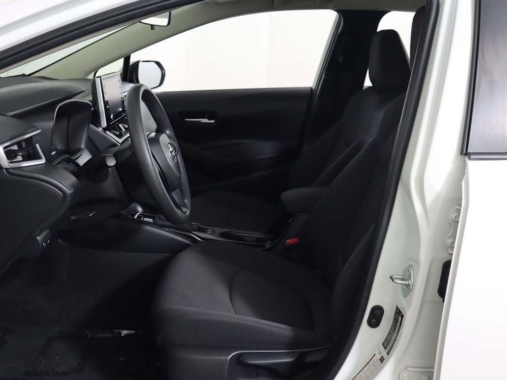 Vehicle image 23 of 51