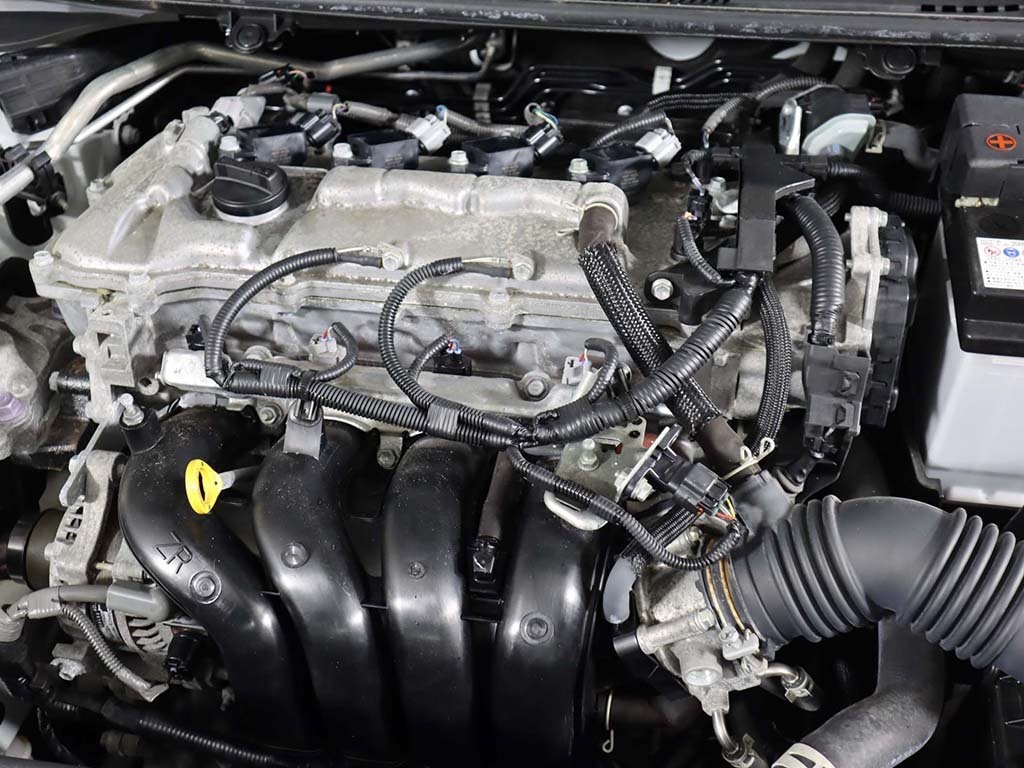 Vehicle image 14 of 51