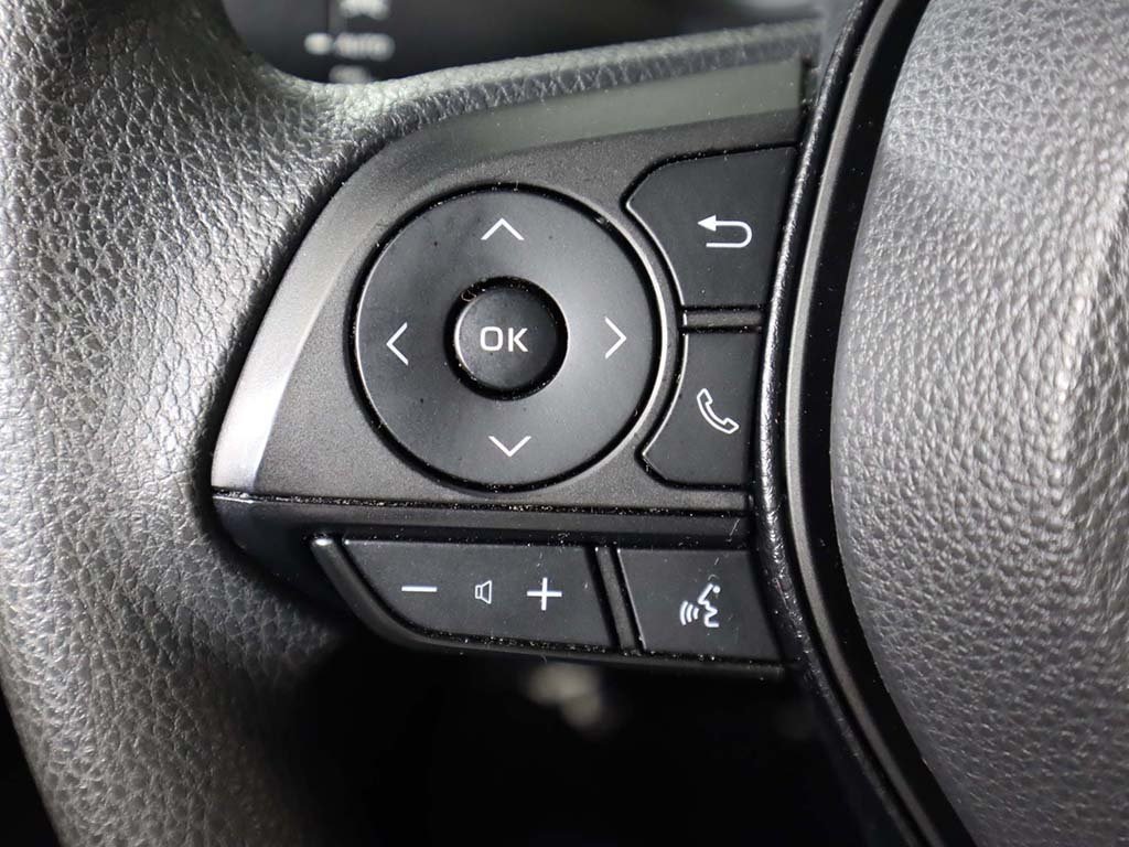Vehicle image 34 of 51
