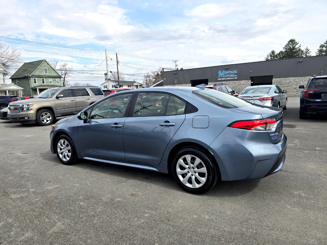 Vehicle image 7 of 18