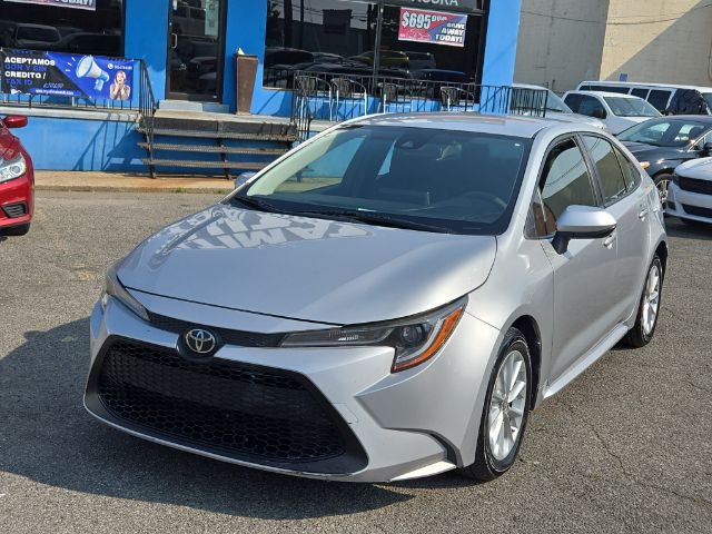 Vehicle image 5 of 28