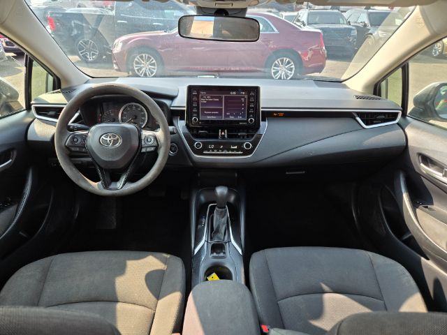 Vehicle image 16 of 28