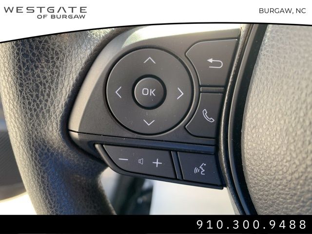 Vehicle image 20 of 33