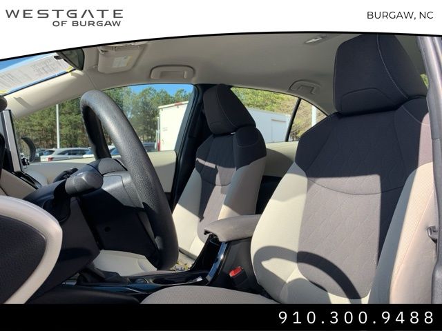 Vehicle image 16 of 33