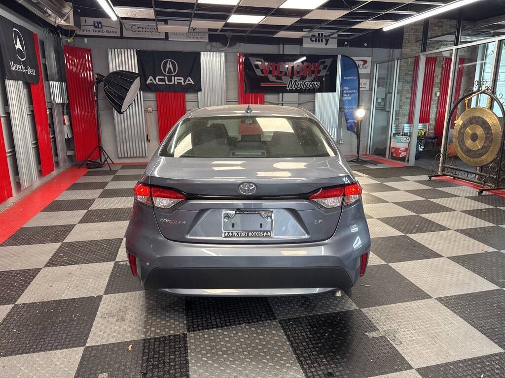 Vehicle image 9 of 25