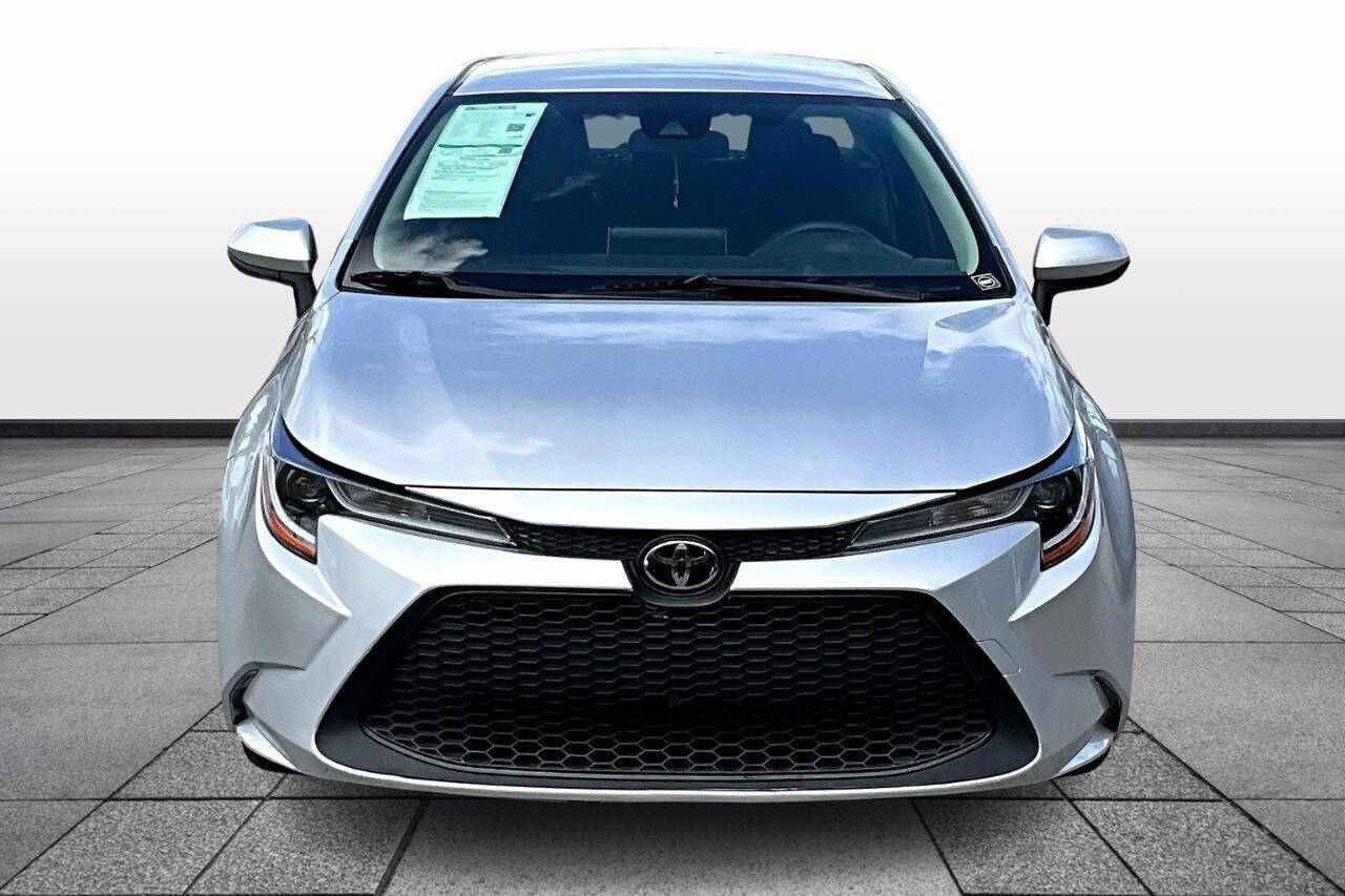 Vehicle image 3 of 30