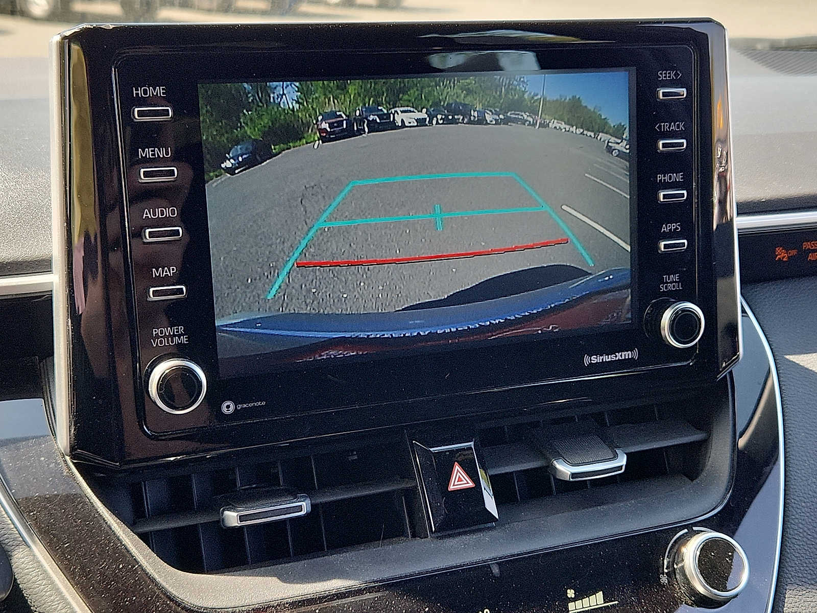 Vehicle image 17 of 30