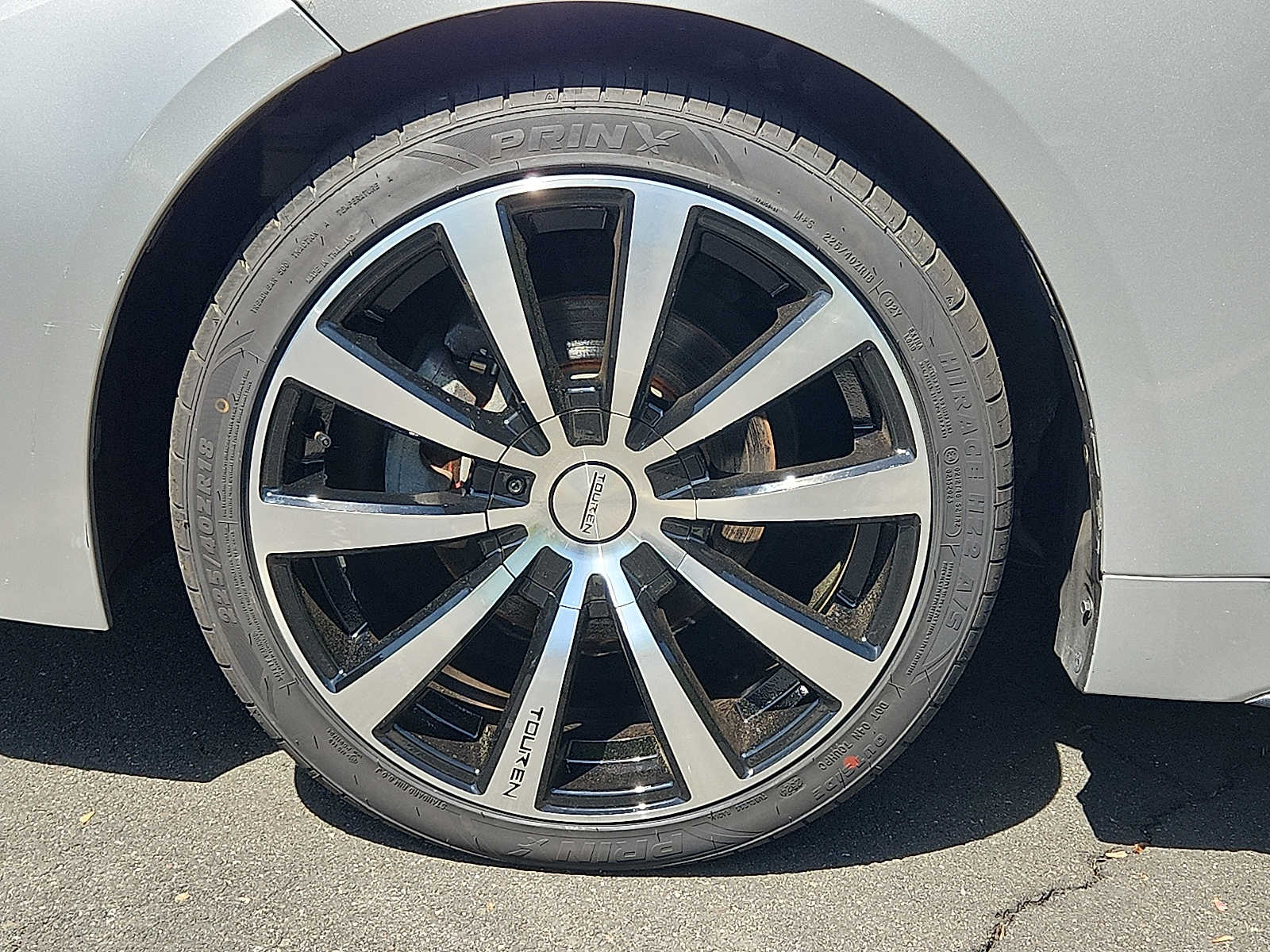 Vehicle image 8 of 30