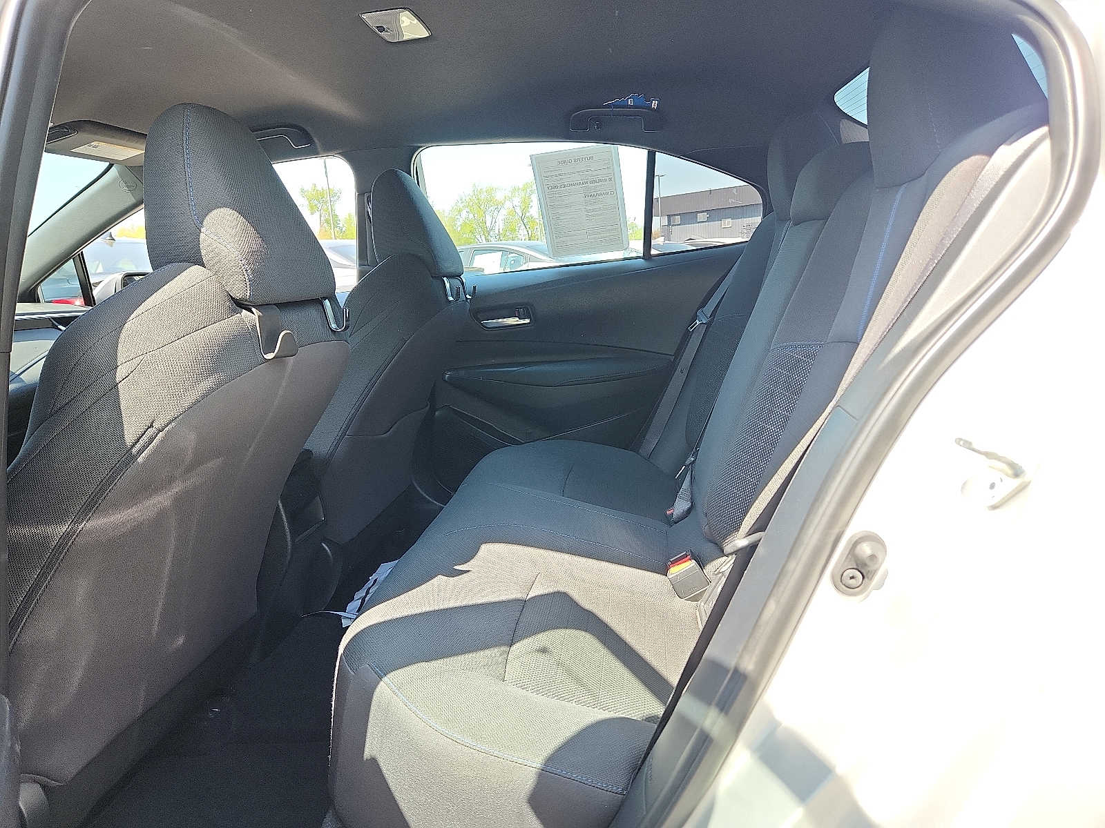 Vehicle image 10 of 30