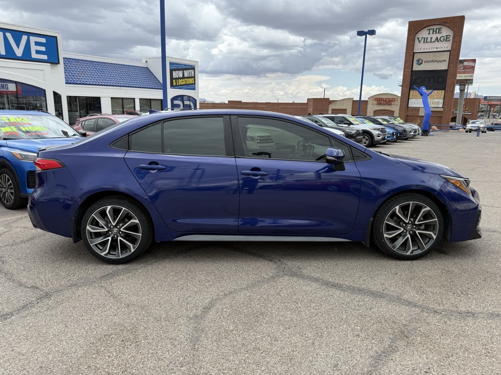 Vehicle image 3 of 24