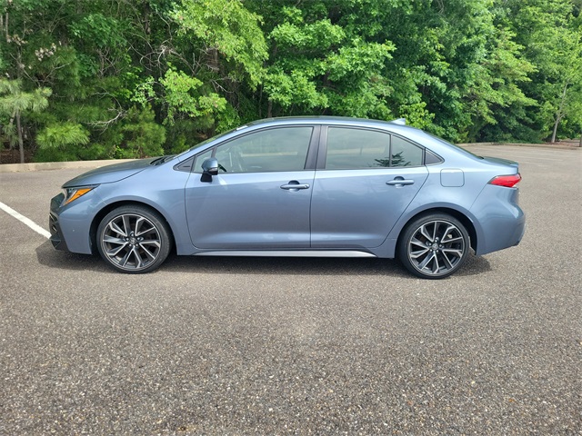 Vehicle image 8 of 8