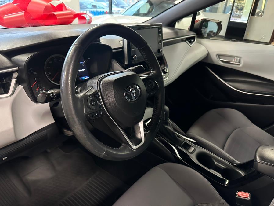 Vehicle image 19 of 52