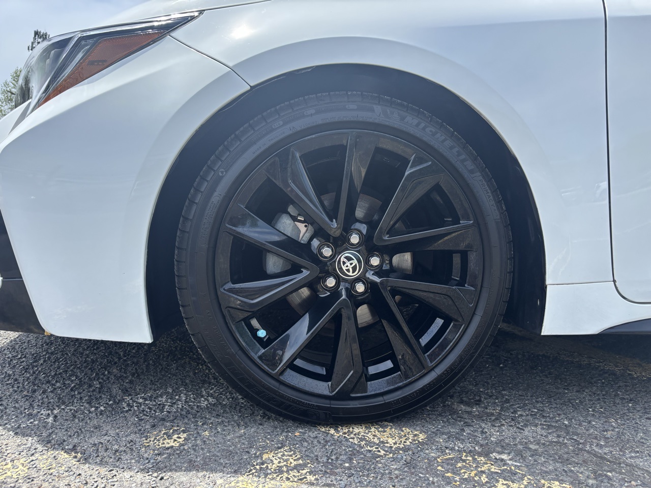 Vehicle image 6 of 19