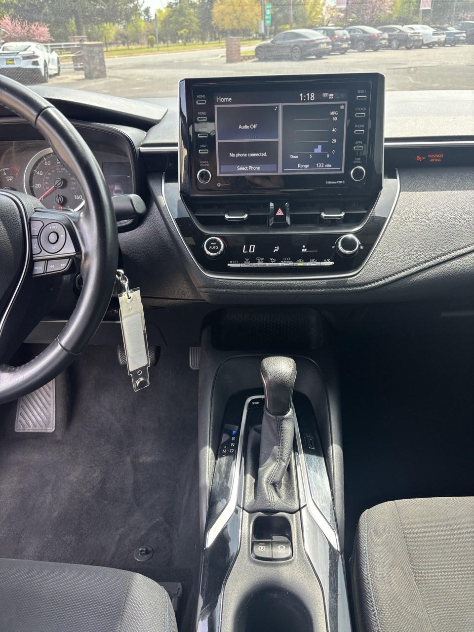 Vehicle image 12 of 19