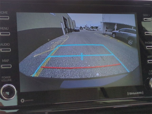 Vehicle image 20 of 27