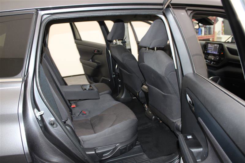 2021 Toyota Highlander L Image 20 of 50