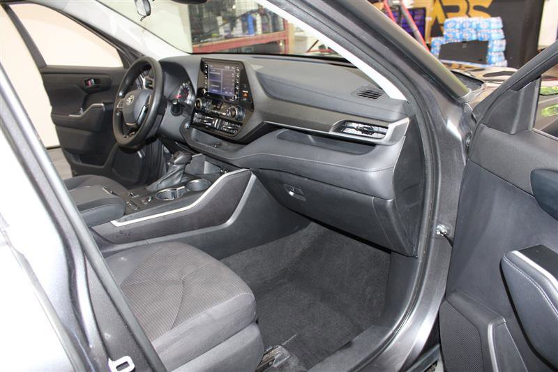 2021 Toyota Highlander L Image 44 of 50