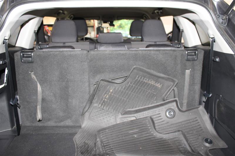 2021 Toyota Highlander L Image 11 of 50