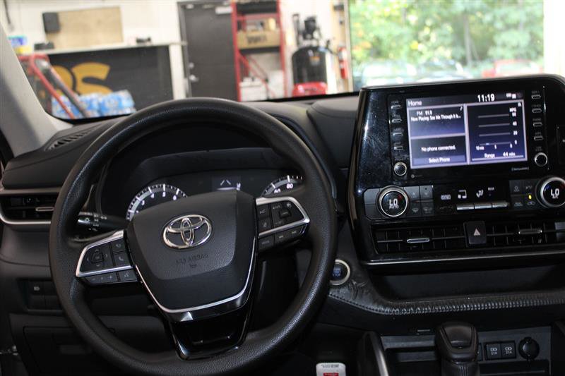 2021 Toyota Highlander L Image 30 of 50