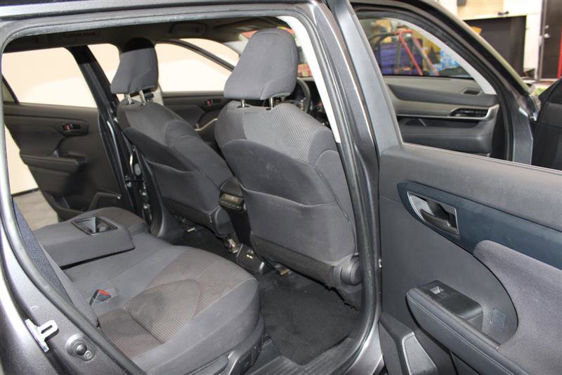 2021 Toyota Highlander L Image 21 of 50