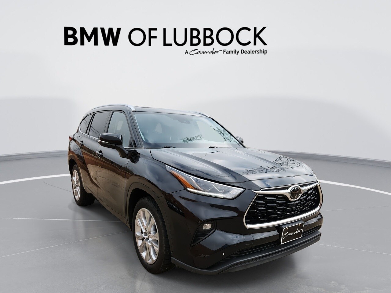 Vehicle image 5 of 23
