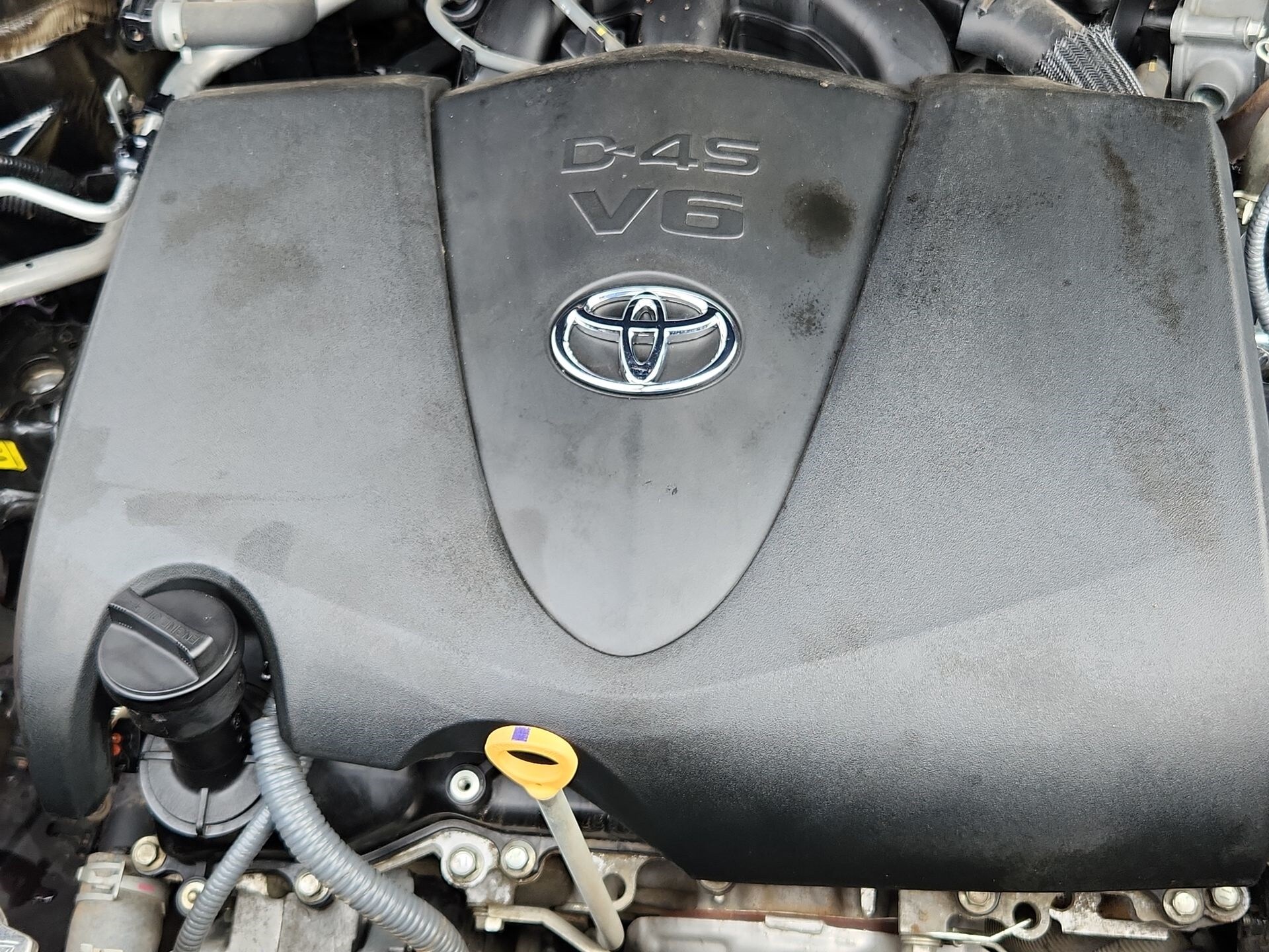 Vehicle image 10 of 23