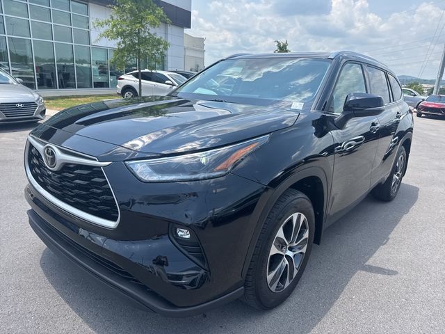 Vehicle image 1 of 27