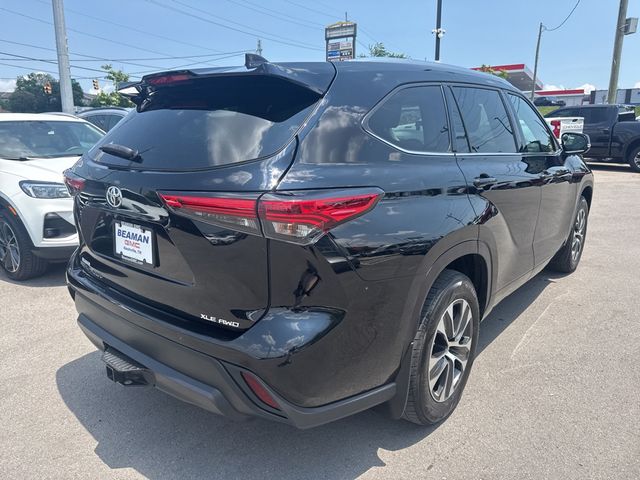 Vehicle image 5 of 27
