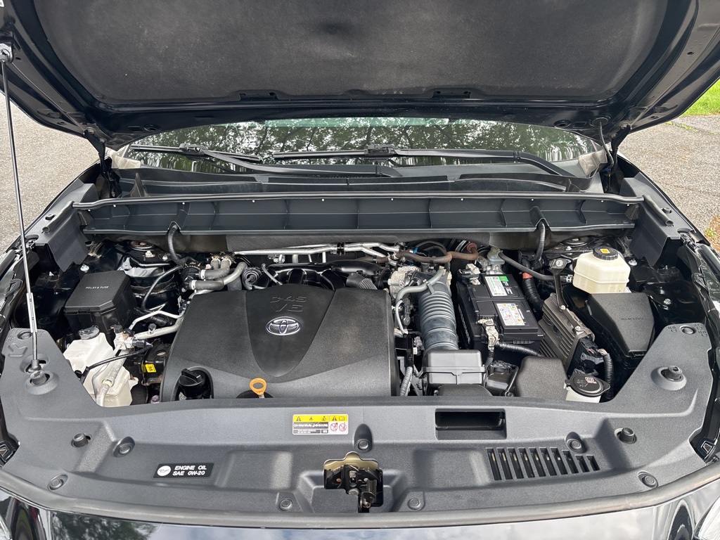 Vehicle image 50 of 59