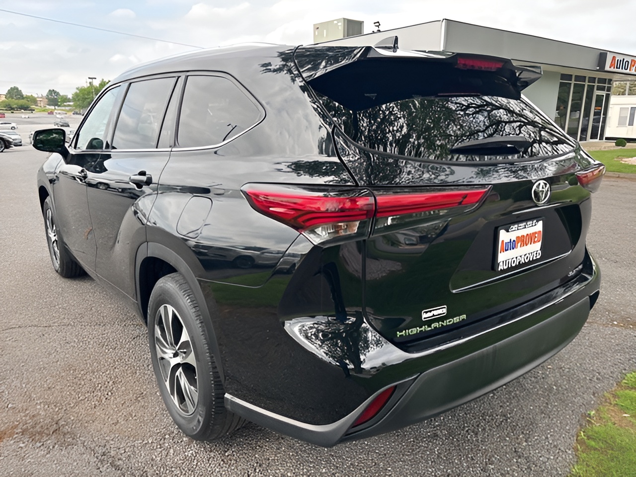 Vehicle image 57 of 59
