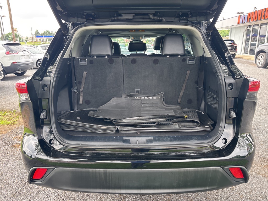 Vehicle image 40 of 59