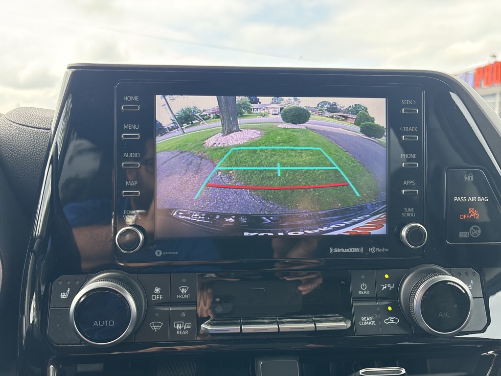 Vehicle image 29 of 59