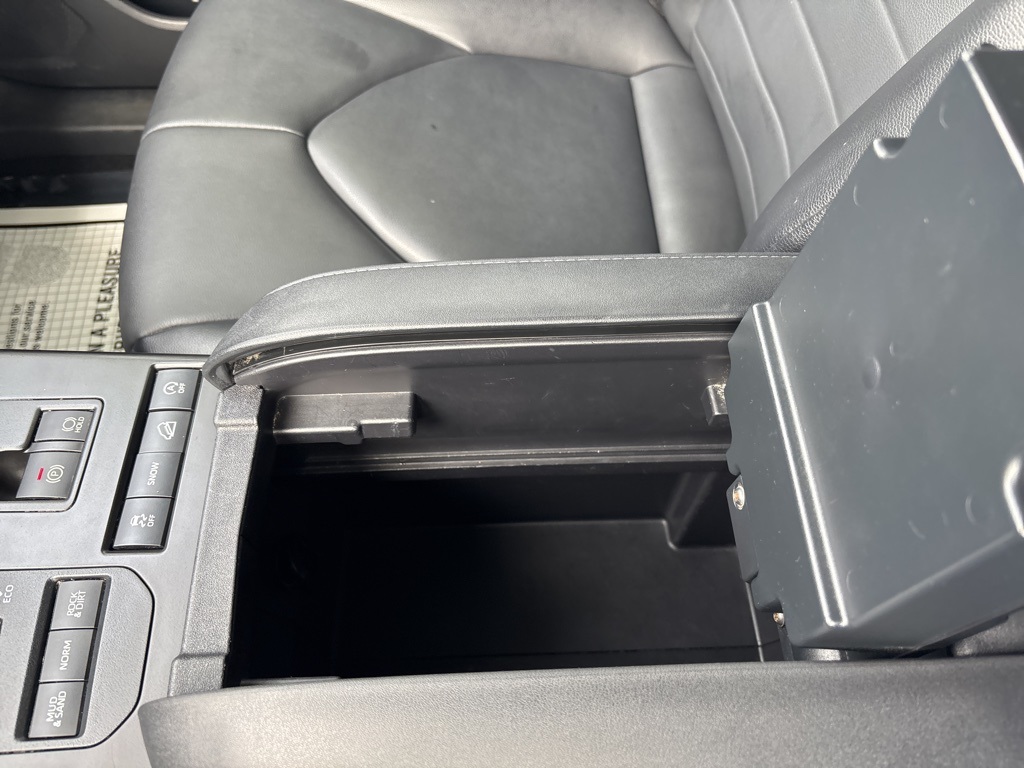Vehicle image 31 of 59
