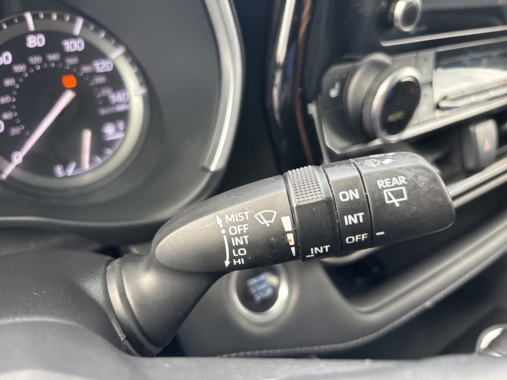 Vehicle image 23 of 59