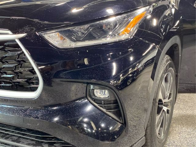 Vehicle image 29 of 43