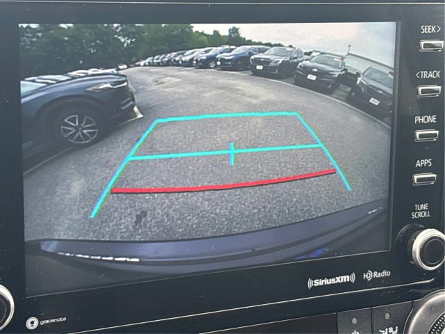 Vehicle image 22 of 42