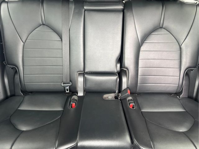 Vehicle image 16 of 42