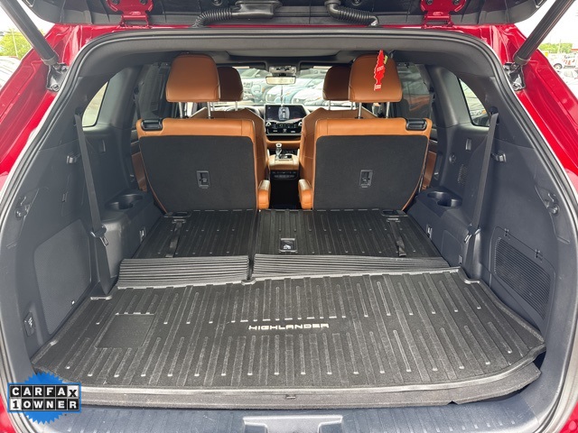 Vehicle image 27 of 50
