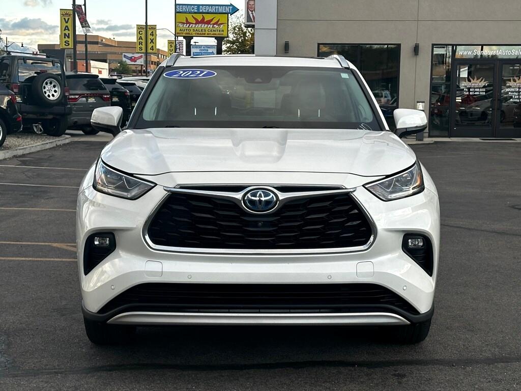 Vehicle image 2 of 42