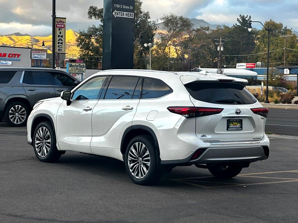 Vehicle image 6 of 42