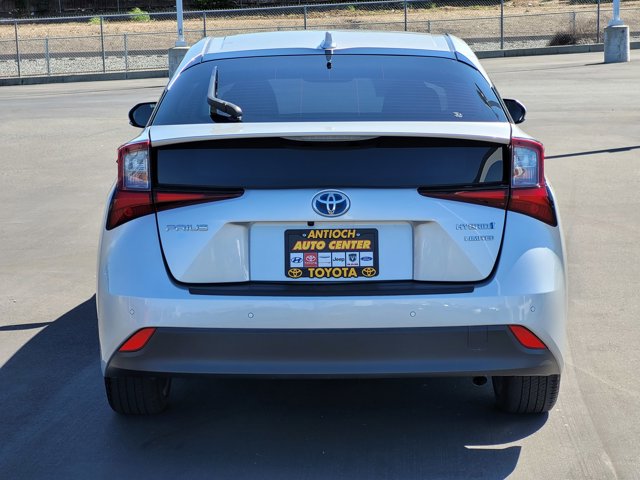 Vehicle image 6 of 27