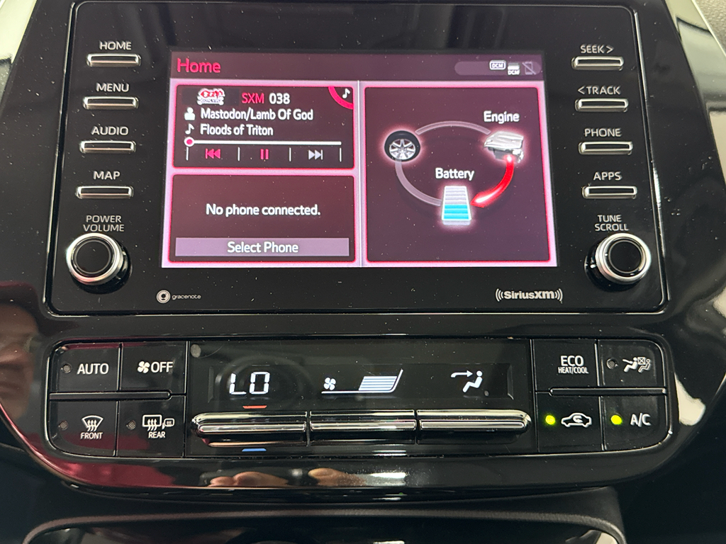 Vehicle image 20 of 28