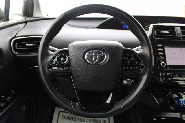 Vehicle image 23 of 41