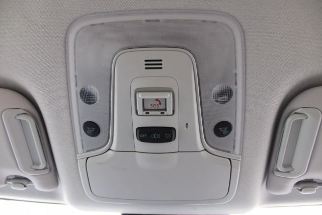 Vehicle image 22 of 41