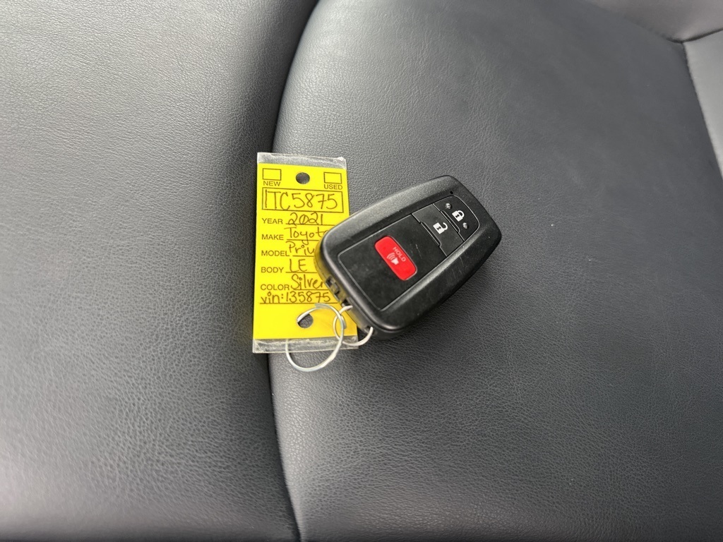 Vehicle image 25 of 36