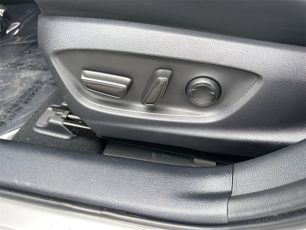 Vehicle image 36 of 36
