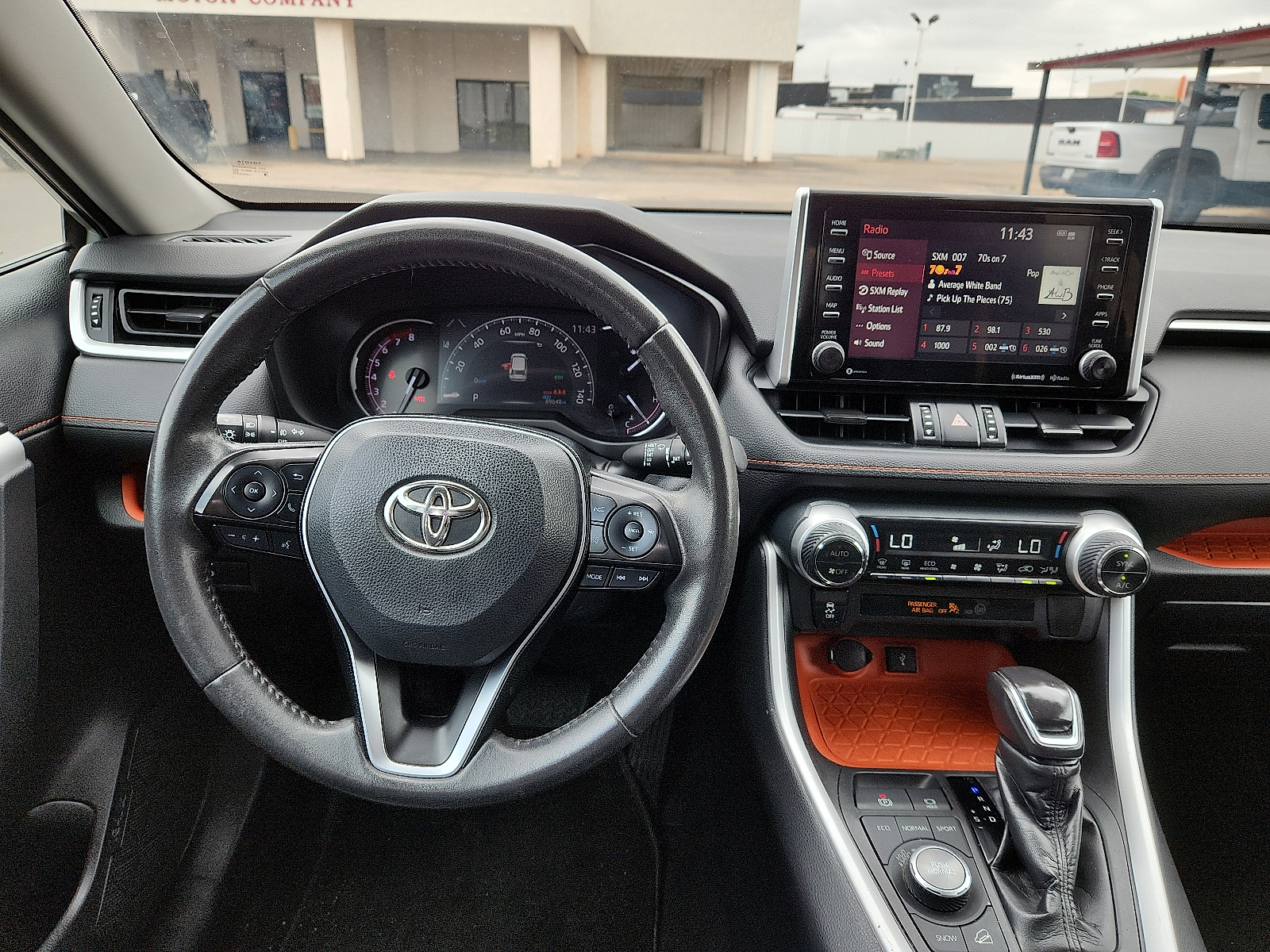 Vehicle image 10 of 16