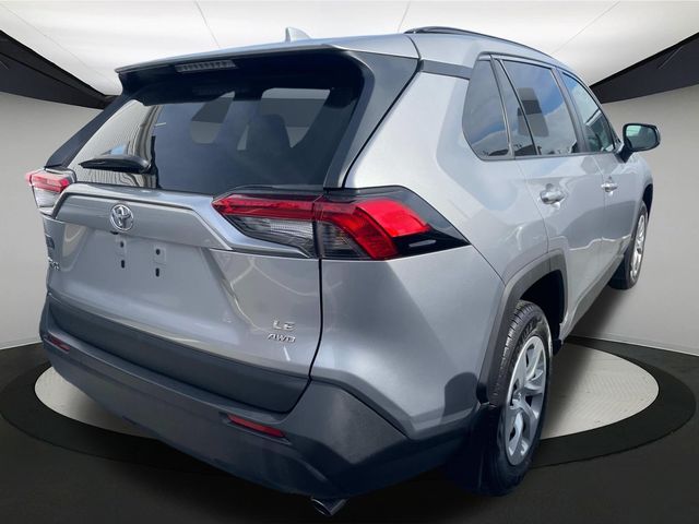 Vehicle image 3 of 33
